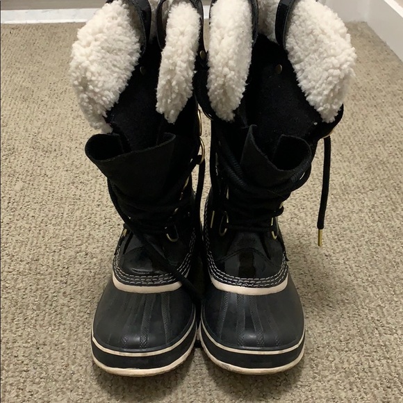 Sorel black waterproof boots - Picture 3 of 7